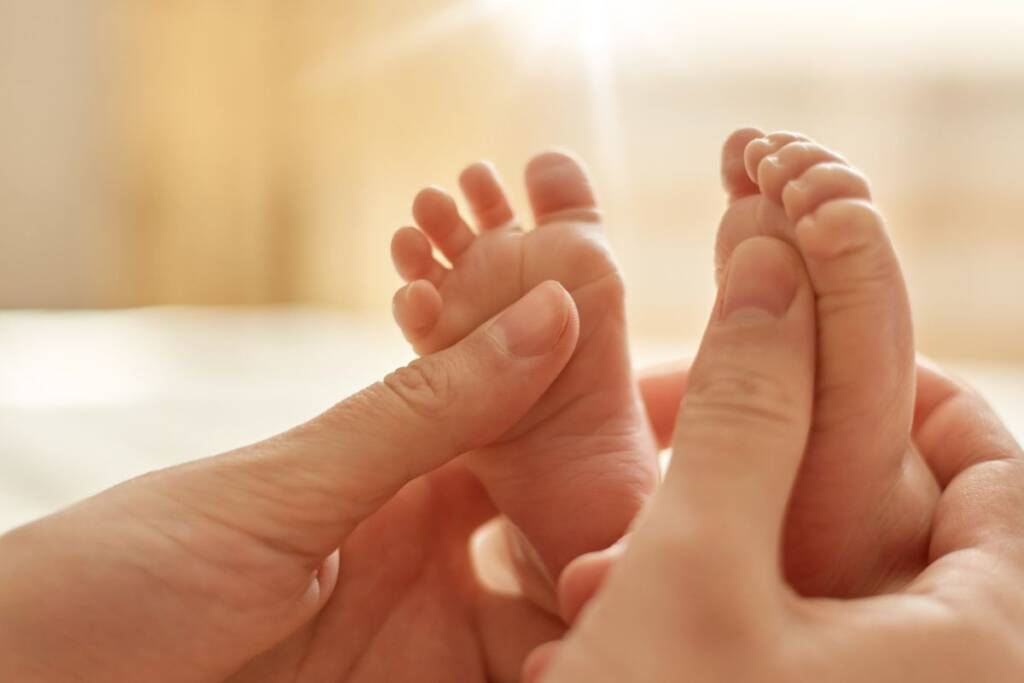 corso baby massage massaggio neonato roma colli albani